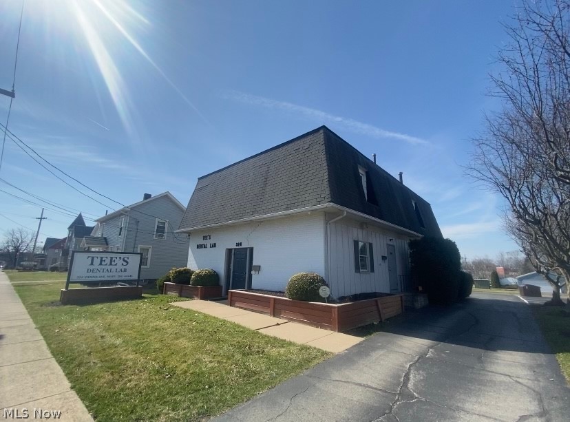 Niles City - Commercial Sale