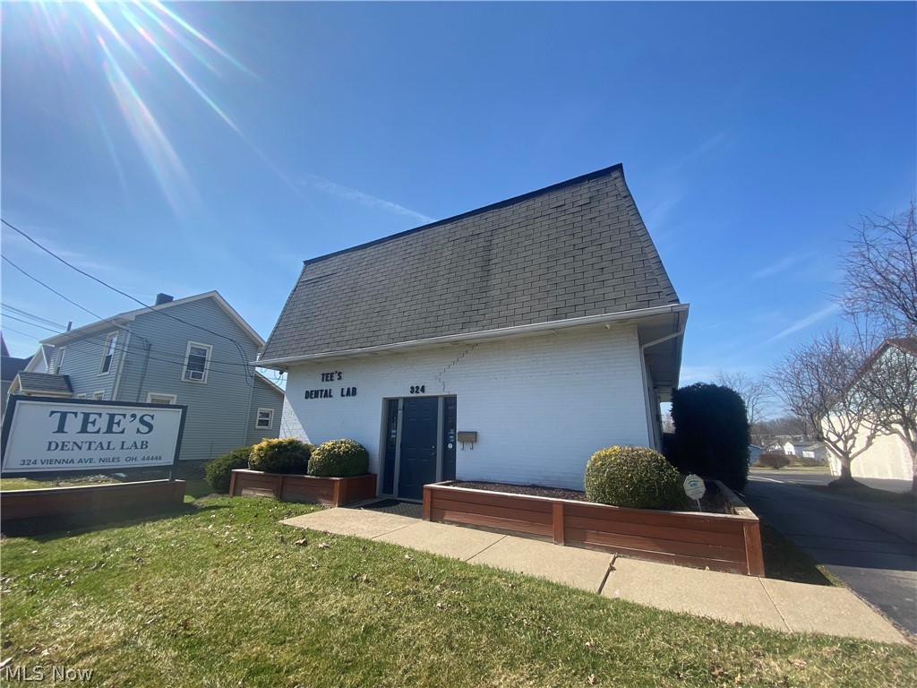 Niles City - Commercial Sale