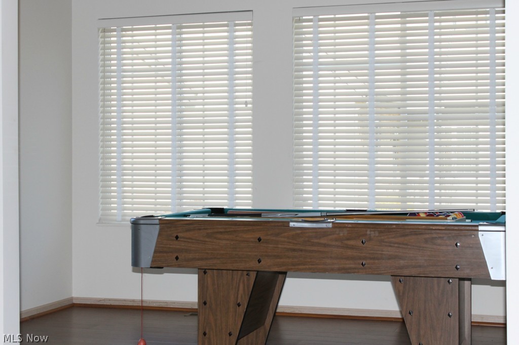 Cambridge/Crk Condos Ph I - Residential