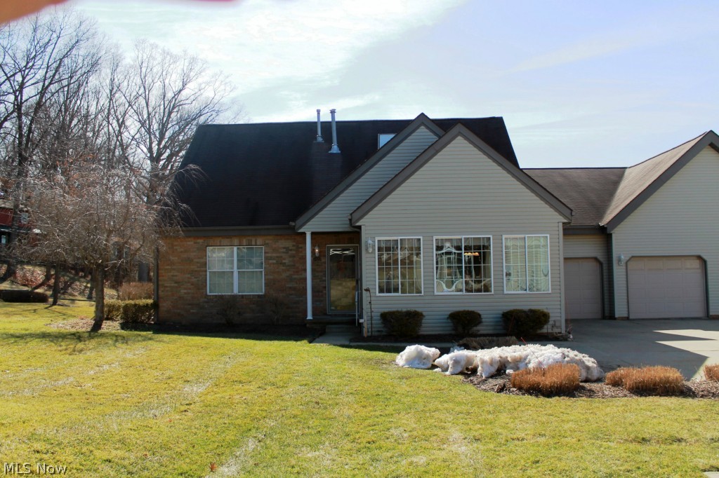 Cambridge/Crk Condos Ph I - Residential