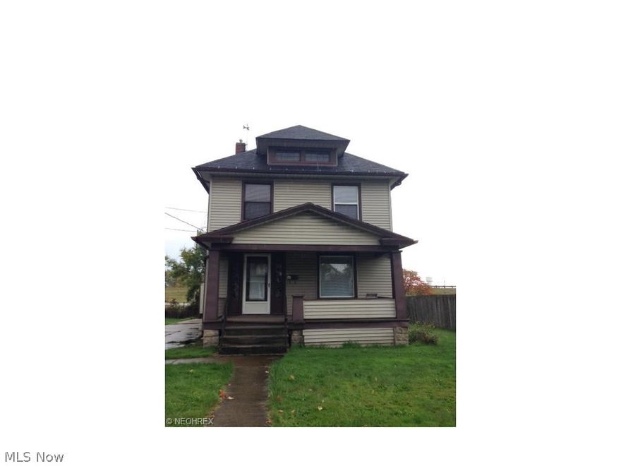 Spacious two-story with beautiful natural woodwork, formal diningroom, large kitchen, garage, and 3 bedrooms.