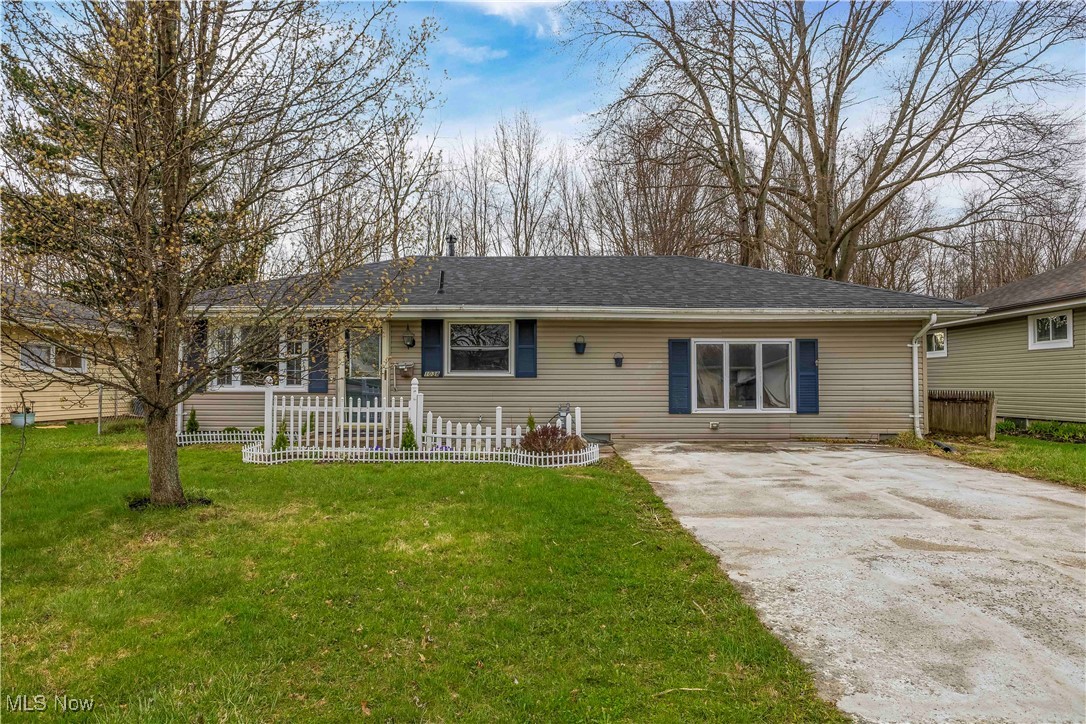 1038 Oakwood Drive, Elyria, Ohio image 29