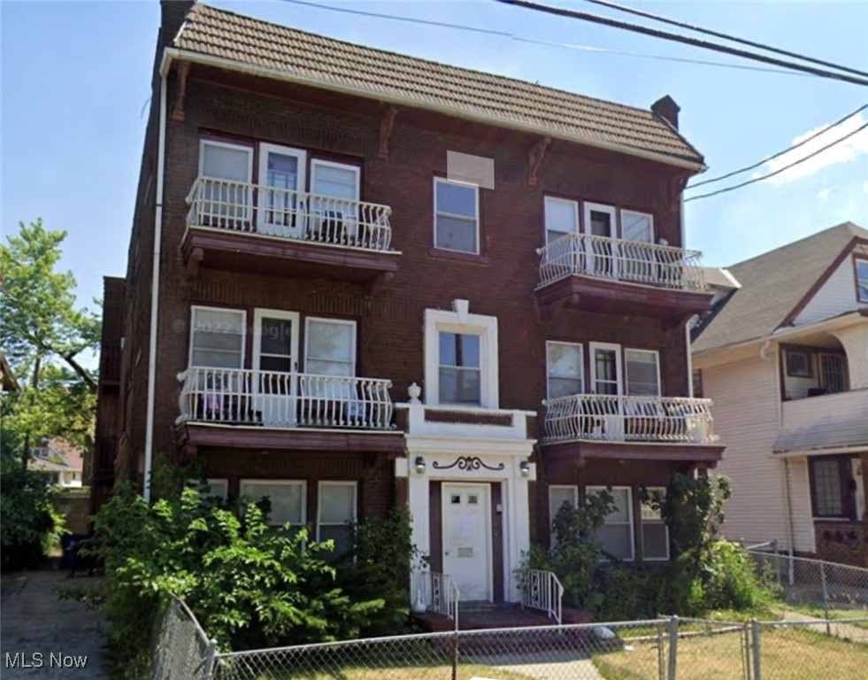 Forest Hill Pkwy - Commercial Sale