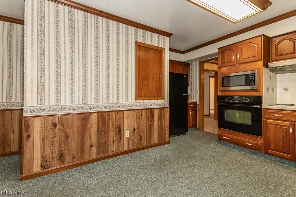 Cowles Lake - Residential