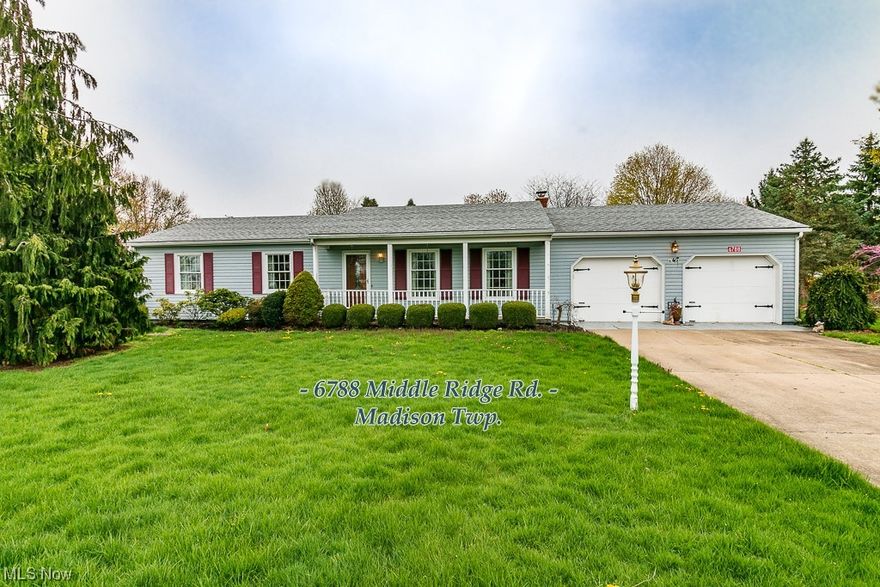 * NEW * BEAUTIFUL RANCH HOME * 1+ Acre * Full Finished Basement * 3 BED / 2 FULL BATH * Covered Front Patio / Updated Exterior Doors / Front Ceramic Foyer * Large Living Room w/ 2 Feature Picture Windows * Spacious Formal Dining Room w/ Beautiful Oak Trim and Crown Molding / Glass Slider to Fully Finished Sun Room w/ Full Windowed Surround overlooking this Stunning Acre of Land * Full Eat-In Kitchen w/ Updated Cabinetry w/ Breakfast Nook / Several Built-In Appliances - All Appliances Included * THREE BEDROOMS on the MAIN FLOOR and 2 FULL BATHS / Updated Doors throughout / Master Bed / Master Bath Combo * FULL FINISHED BASEMENT with over 1,000 more sq. ft. of FINISHED RECREATION SPACE / OPEN Rec Room / Custom Bar w/ Built-Ins / Full Workshop Room w/ Built-In Work Bench and Cabinetry / Full Storage / Pantry Room / Large Utility and Laundry Room Area / TONS of Storage * OVERSIZED 2 Car Garage w/ Extra Deep Set Back featuring a Double Work Area w/ Benches and Work Cabinetry / Man Door to P