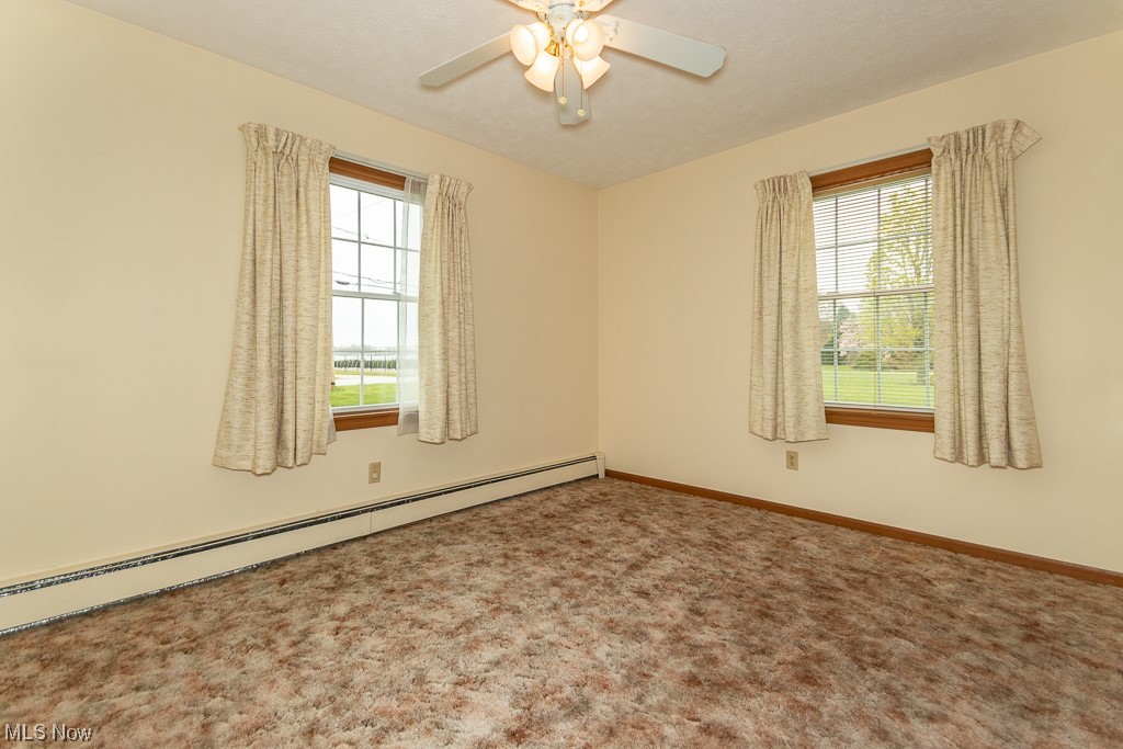 Cowles Lake - Residential