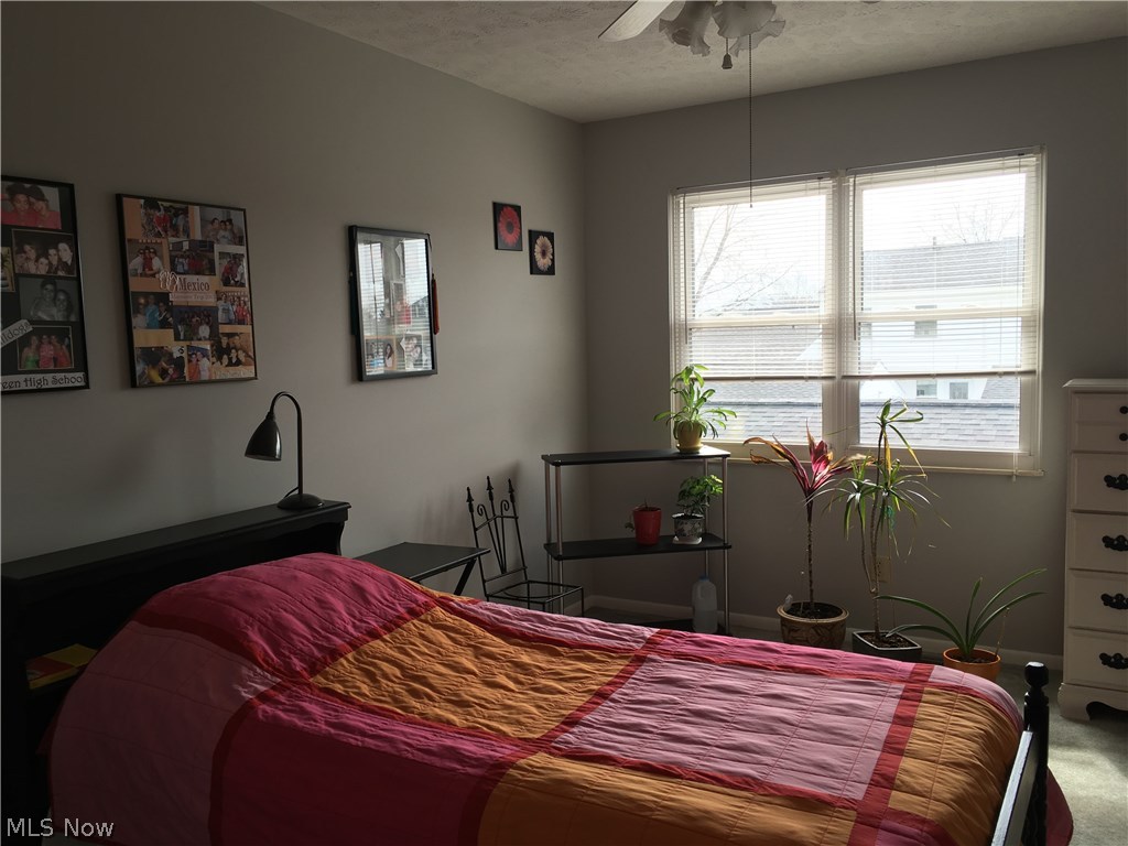 Country Club Twnhs North Condo - Residential