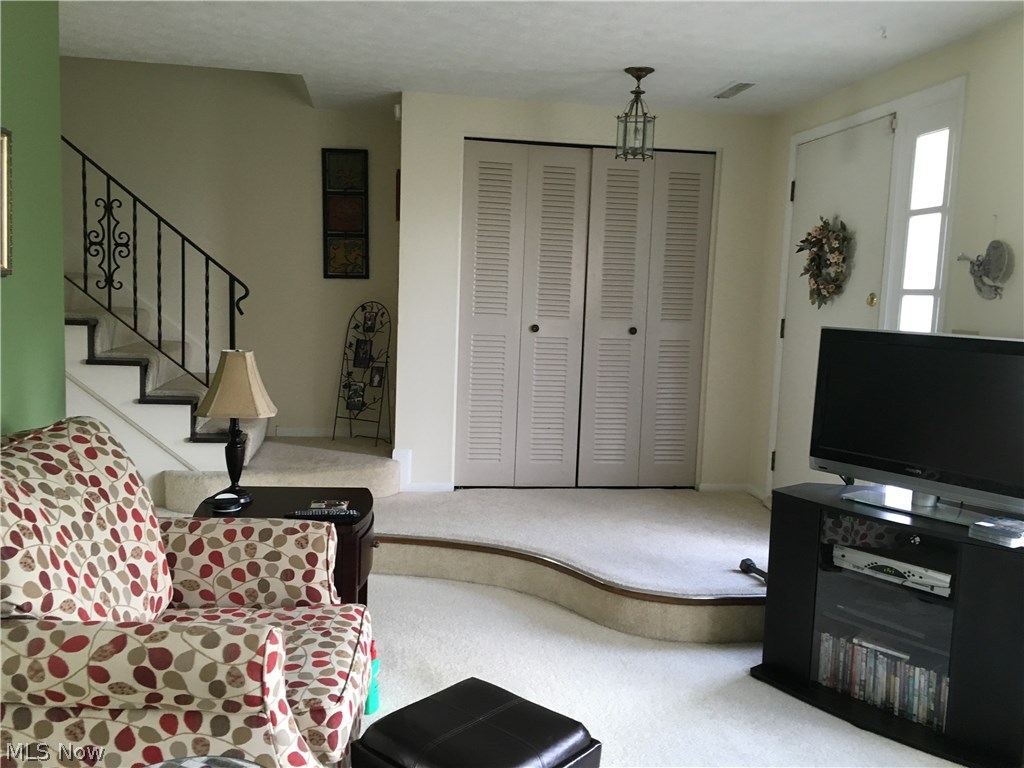 Country Club Twnhs North Condo - Residential