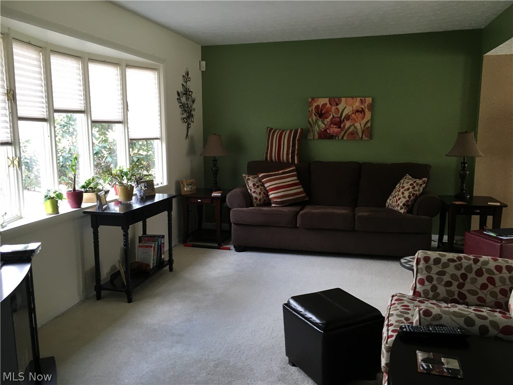 Country Club Twnhs North Condo - Residential