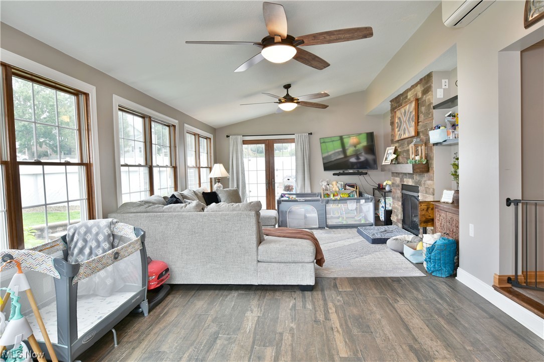 Hamilton Woods - Residential