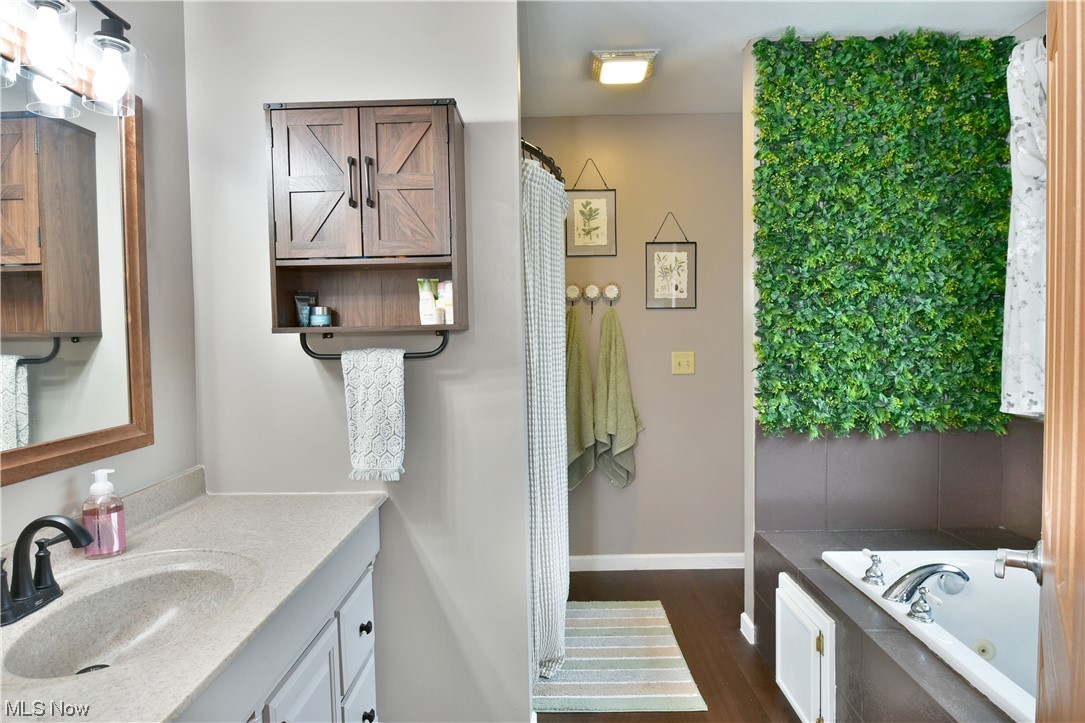 Hamilton Woods - Residential