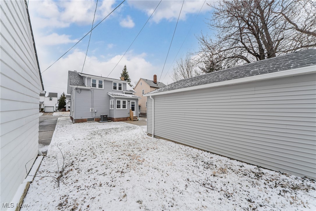 21950 Wilmore Avenue, Euclid, Ohio image 30