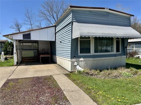 72 Wayne Ln, Chardon, OH 44024 - MLS#: 5105349