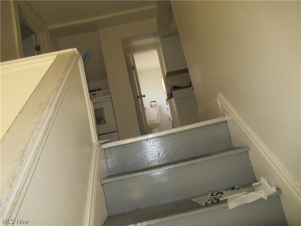 Berwald-Stewart Cos Colonial - Residential Income