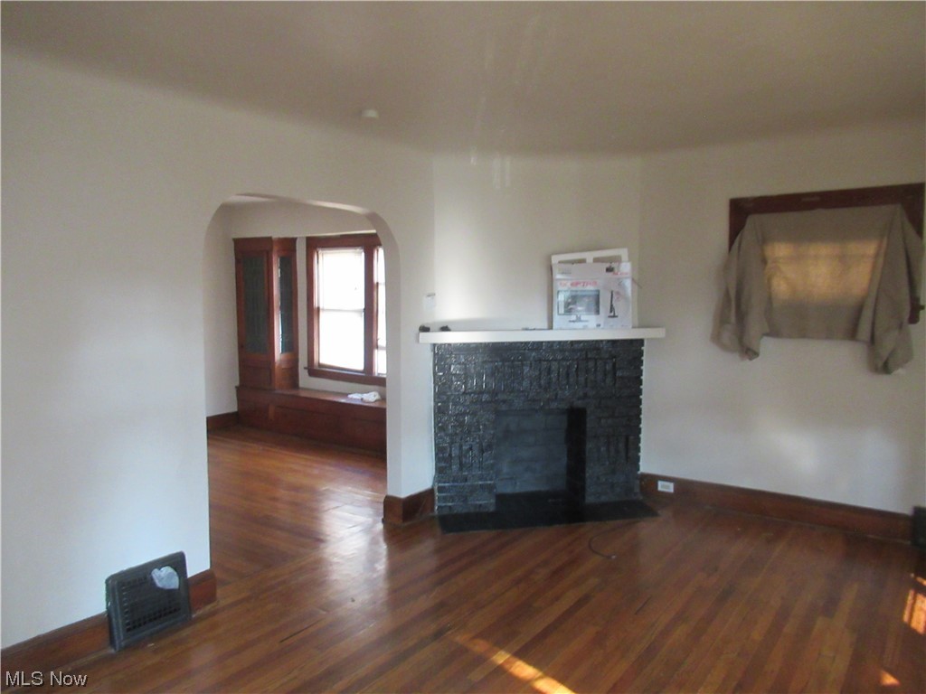 Berwald-Stewart Cos Colonial - Residential Income