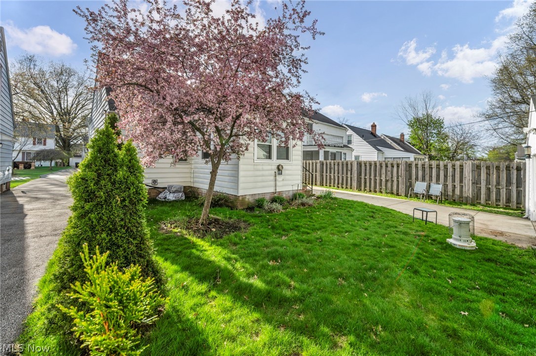 May-Fields/Belvoir Blvd S - Residential