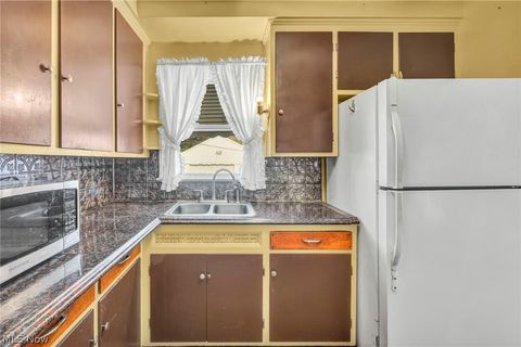 Tiny photo for 1227 Avondale Road, South Euclid, OH 44121 (MLS # 5202873)