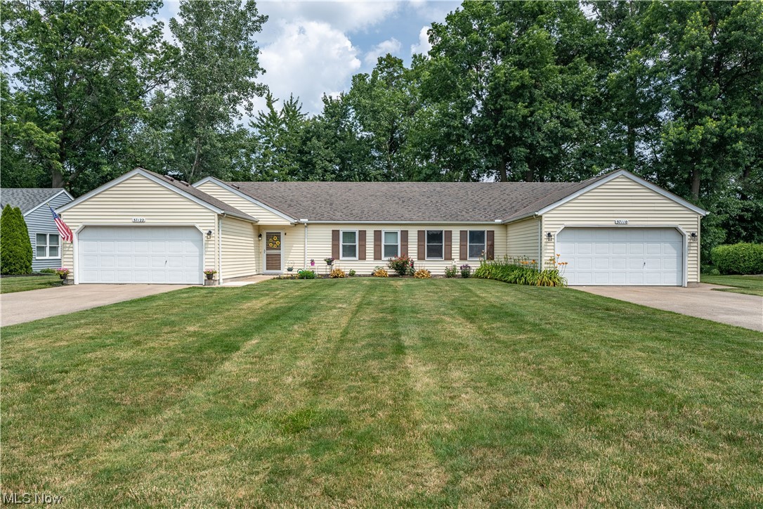 Avon Woods - Residential