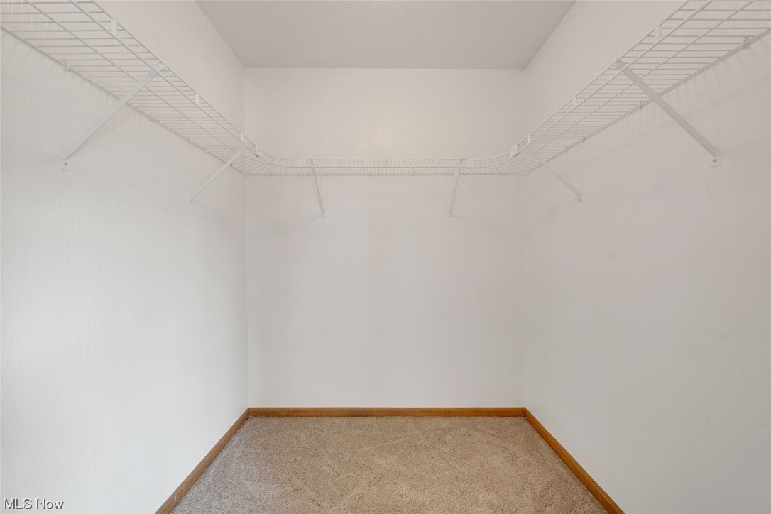 Avon Woods - Residential