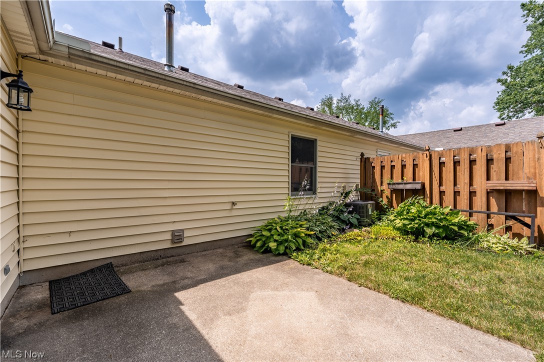 Avon Woods - Residential