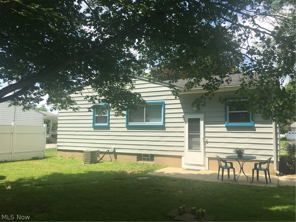 Church Hill Manor - Residential