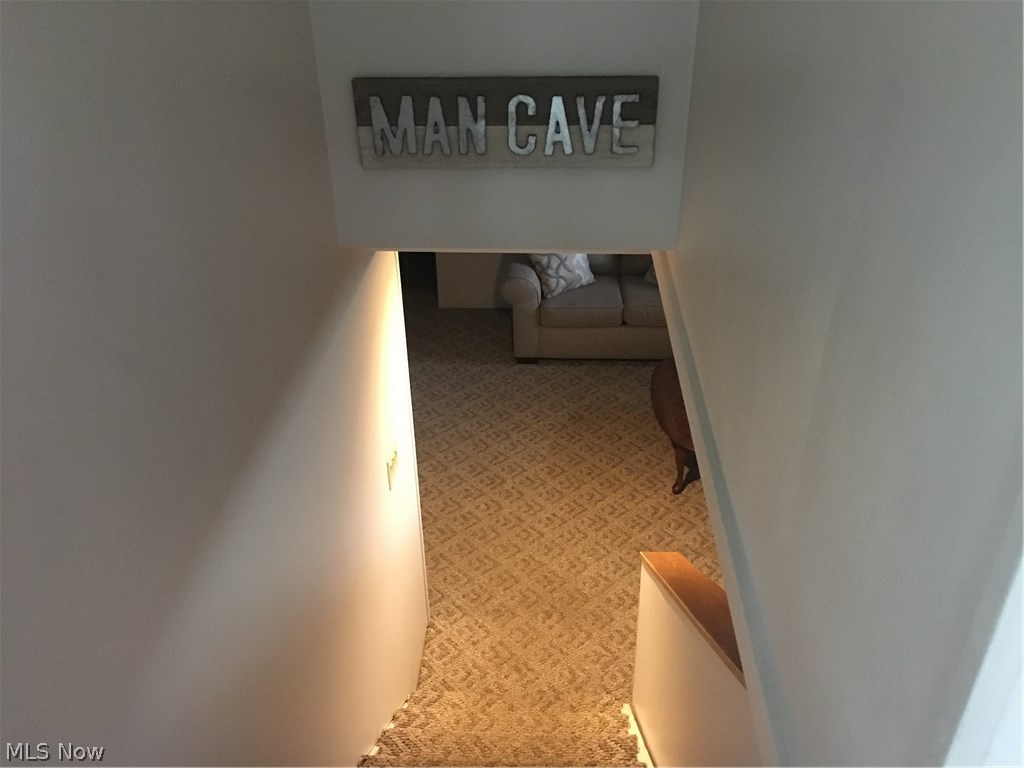 Church Hill Manor - Residential