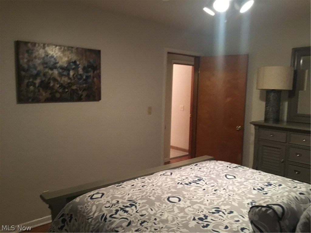 Church Hill Manor - Residential