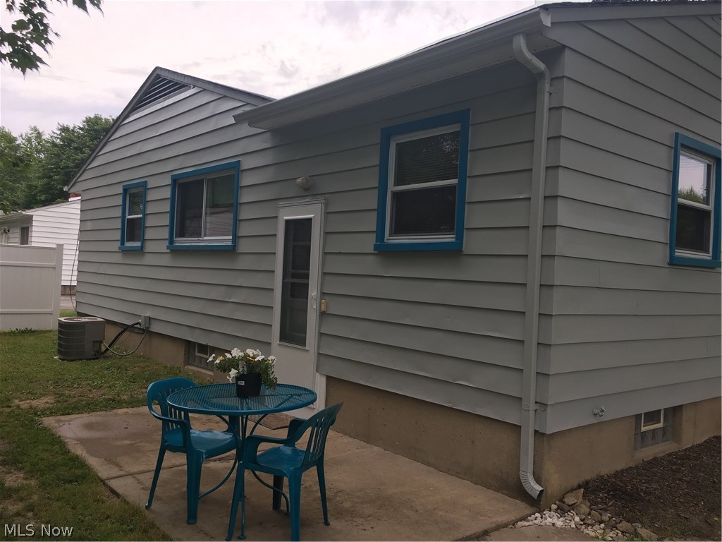 Church Hill Manor - Residential