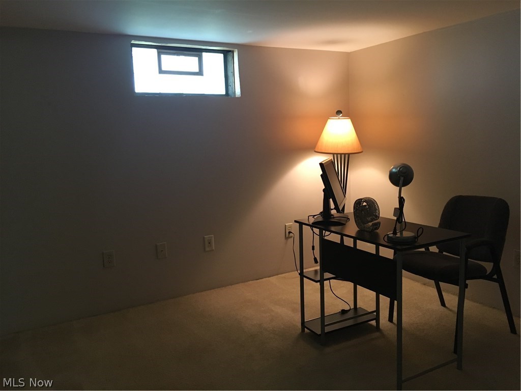 Church Hill Manor - Residential