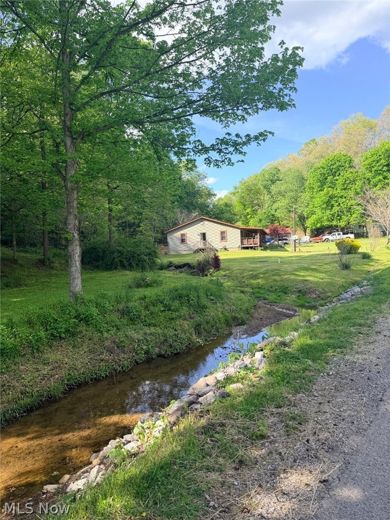 8395 Township Road 390