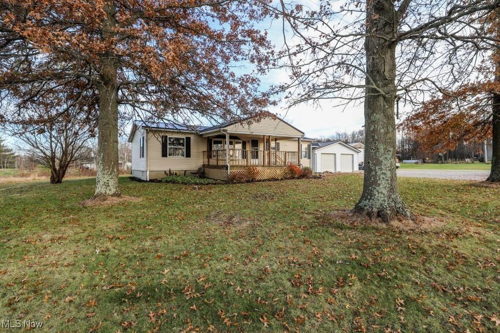 Photo of 1270 Porter Road, Atwater, OH 44201 (MLS # 5174337)