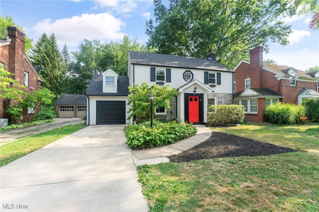 Welcome to 123 Prestwick Drive in the Historic Forest Glen District, this beautifully updated center hall colonial is bursting with curb appeal. As you enter the front door, you will find the large living room with fireplace to the right and the formal dining room to the left, both with original hardwood floors that have been refinished. Through the dining room is the updated kitchen with granite counters, subway tile backsplash and SS appliances around the corner is a large family room addition with a half bath and access to the large fenced backyard. Upstairs you will find 3 bedrooms with new carpet and paint along with the updated full bath with jetted tub. The full basement has built in cabinetry for storage and is home to the laundry area. Updates include, roof 2025, HWT 2011, vinyl replacement windows, flooring, kitchen and baths, paint and fixtures. Convenient location close to shopping, restaurants and entertainment. The Glen is adjacent to Mill Creek Park and is one of Youngstown earliest suburbs and is on the National Registry of Historical Places.