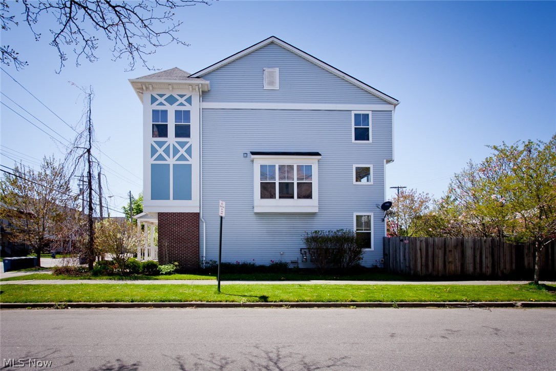 Benedict & Root - Residential