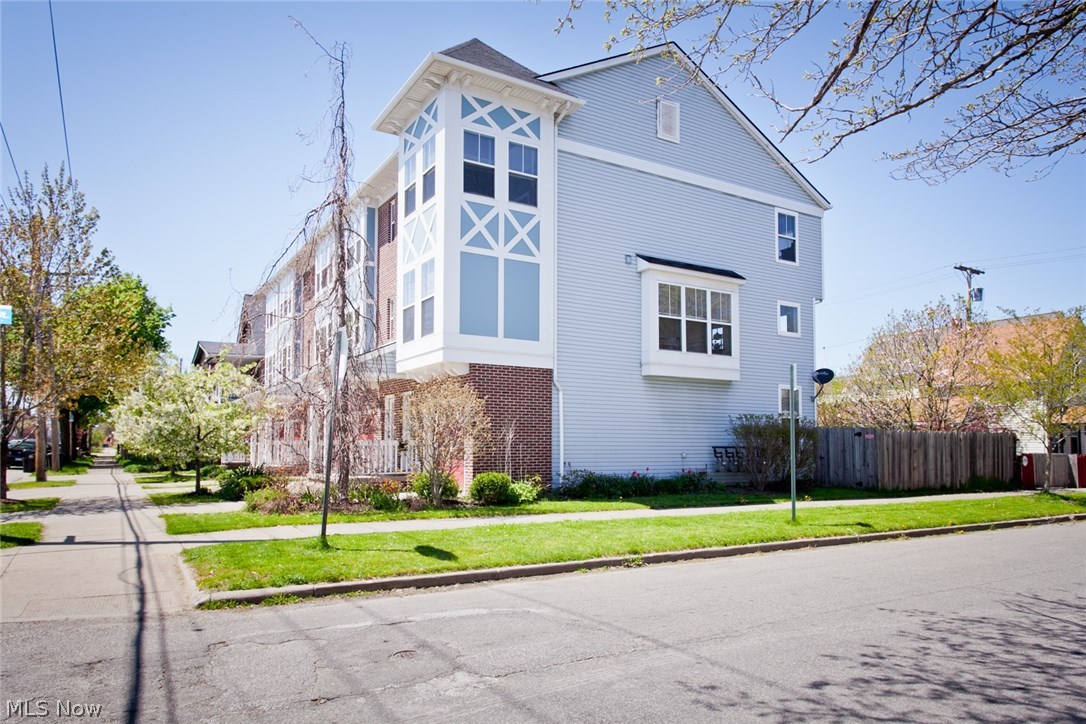 Benedict & Root - Residential