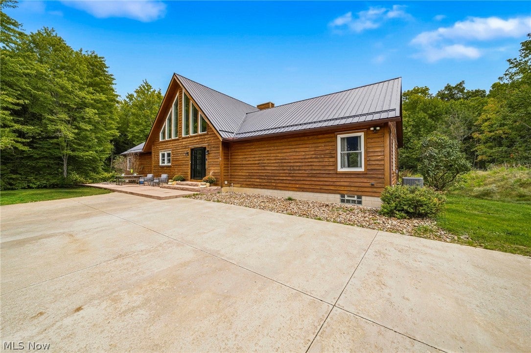 1796 Van Pelt Road