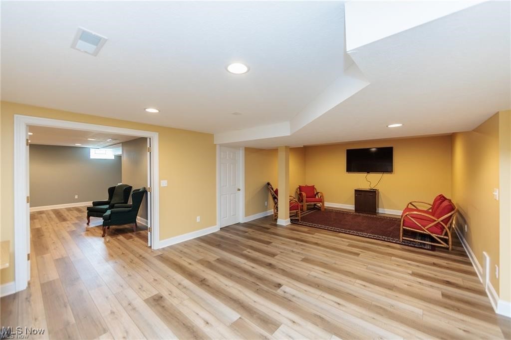 Fox Meadows - Residential