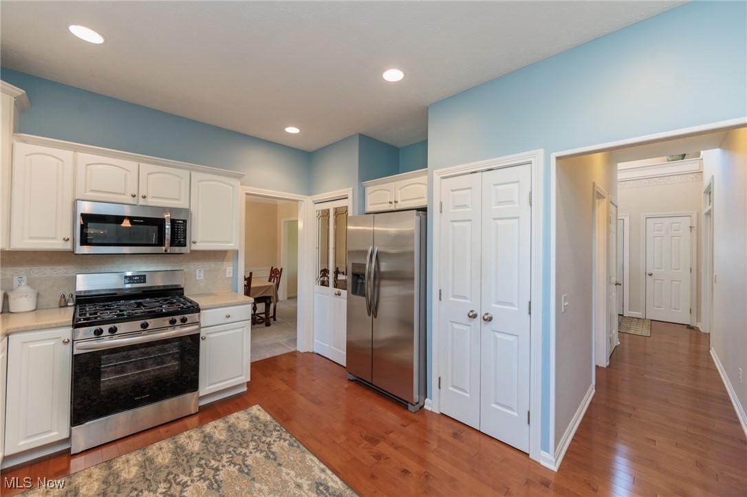 Fox Meadows - Residential