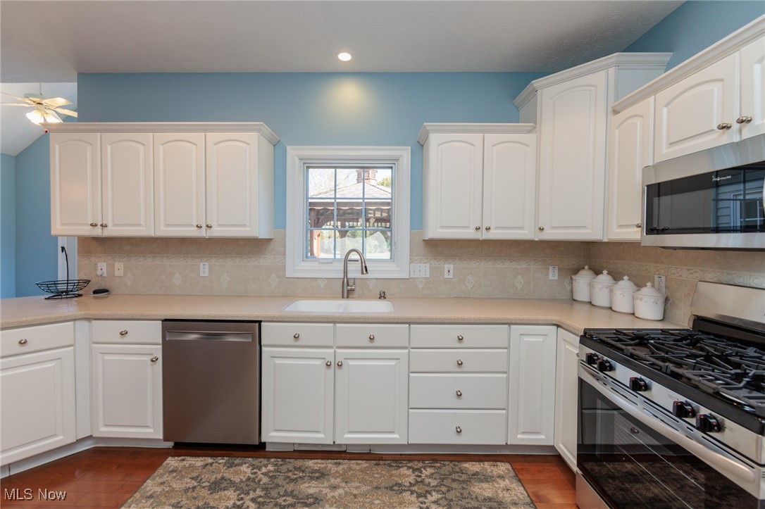 Fox Meadows - Residential