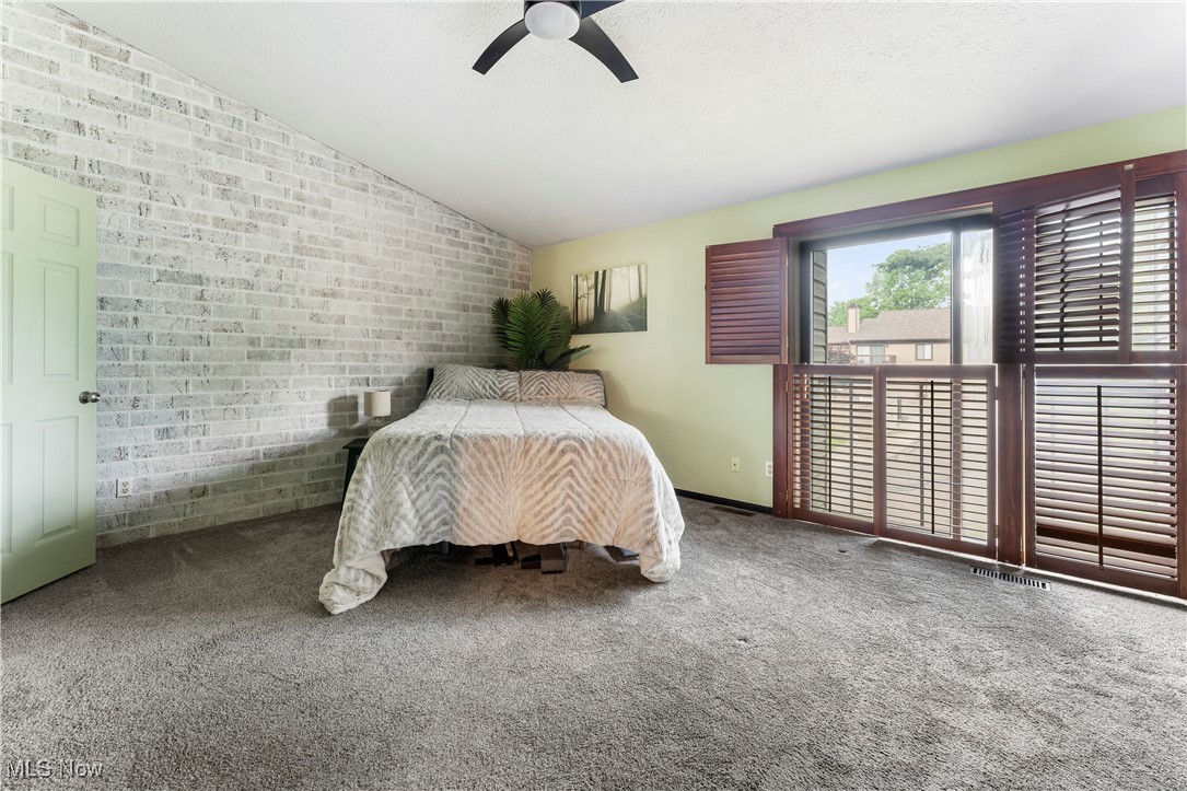 4533 Saint James Circle, Canton, Ohio image 17