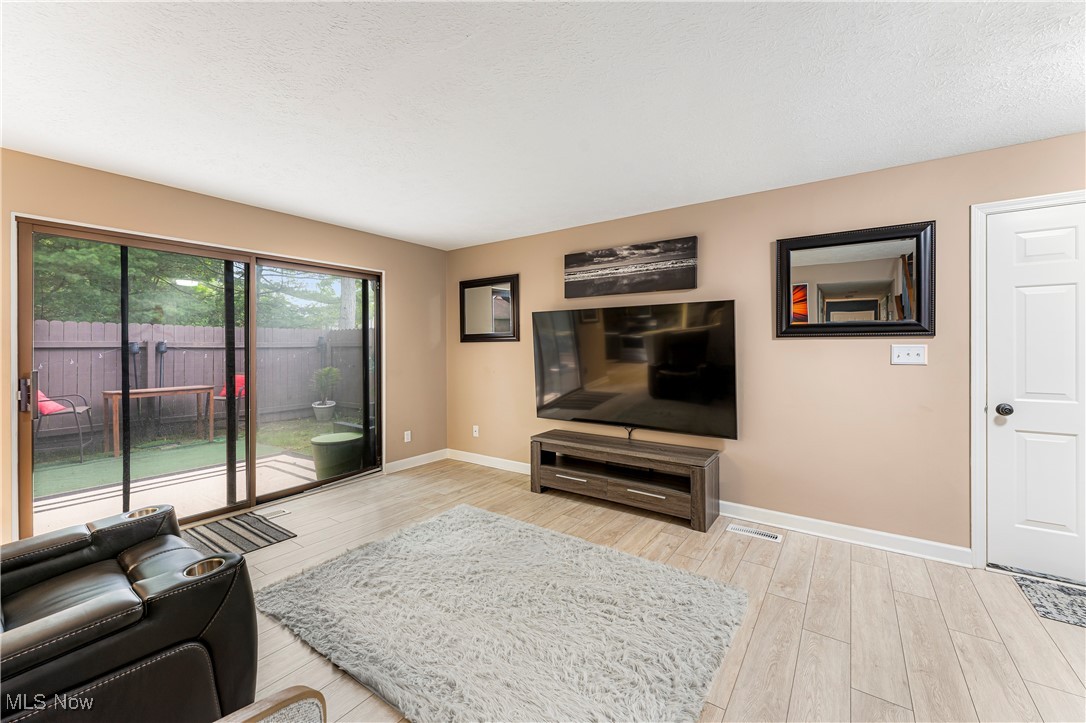 4533 Saint James Circle, Canton, Ohio image 14