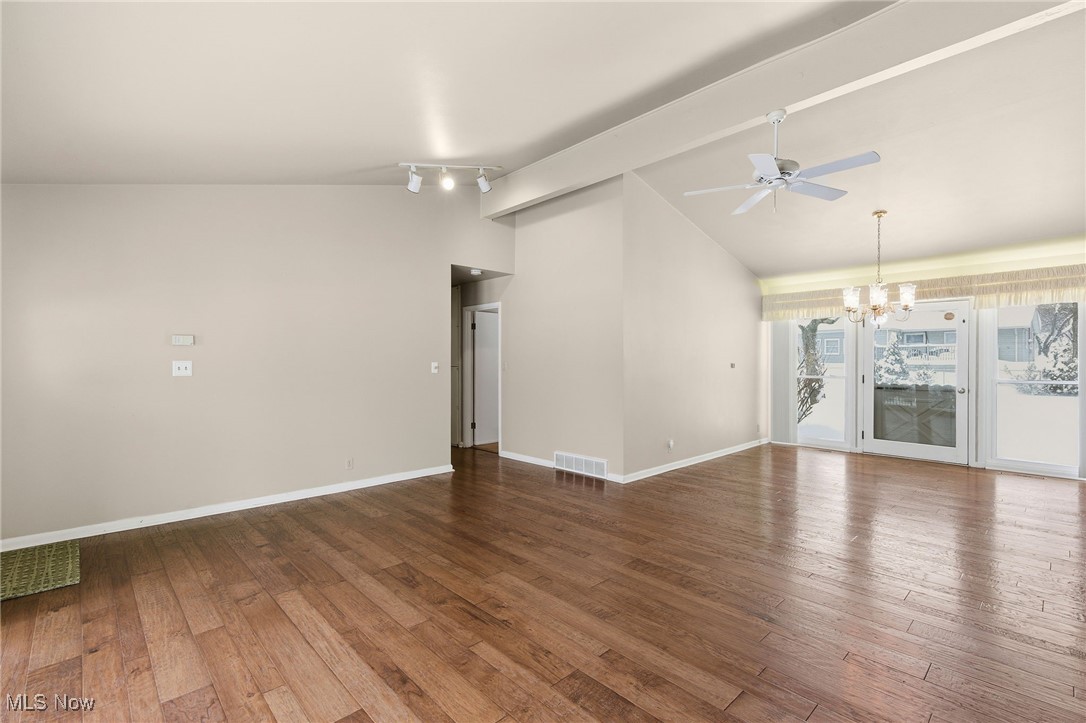 Meadow Wood - Residential