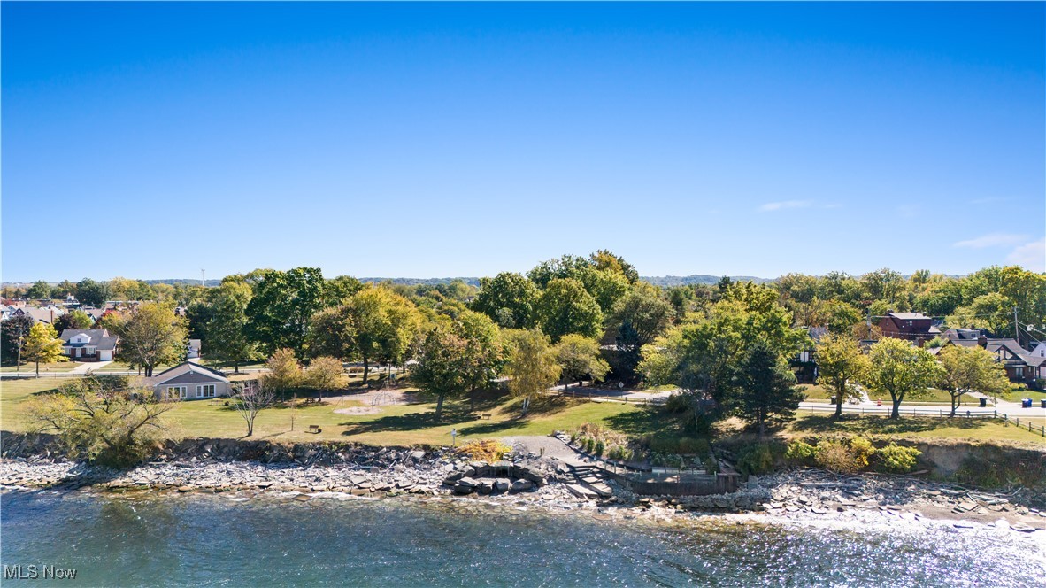 East Shore Park - Residential