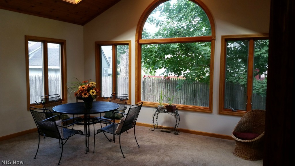 OaklawnEst RE PLAT Lot 25 All - Residential