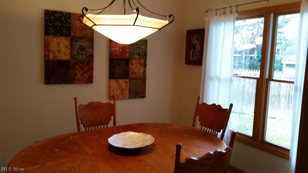 OaklawnEst RE PLAT Lot 25 All - Residential