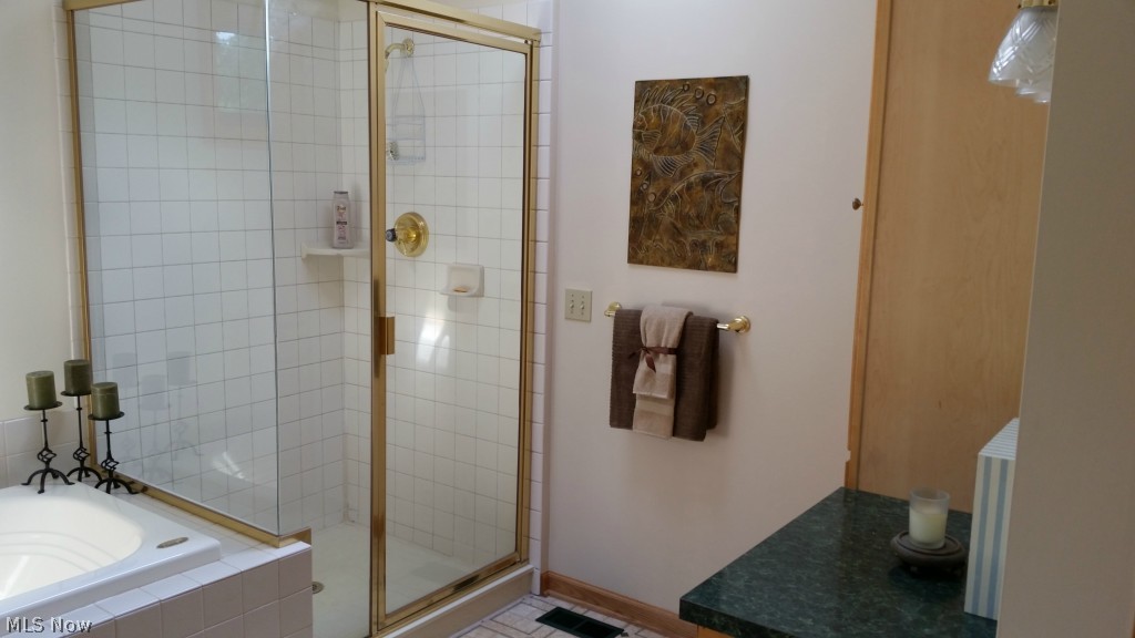 OaklawnEst RE PLAT Lot 25 All - Residential