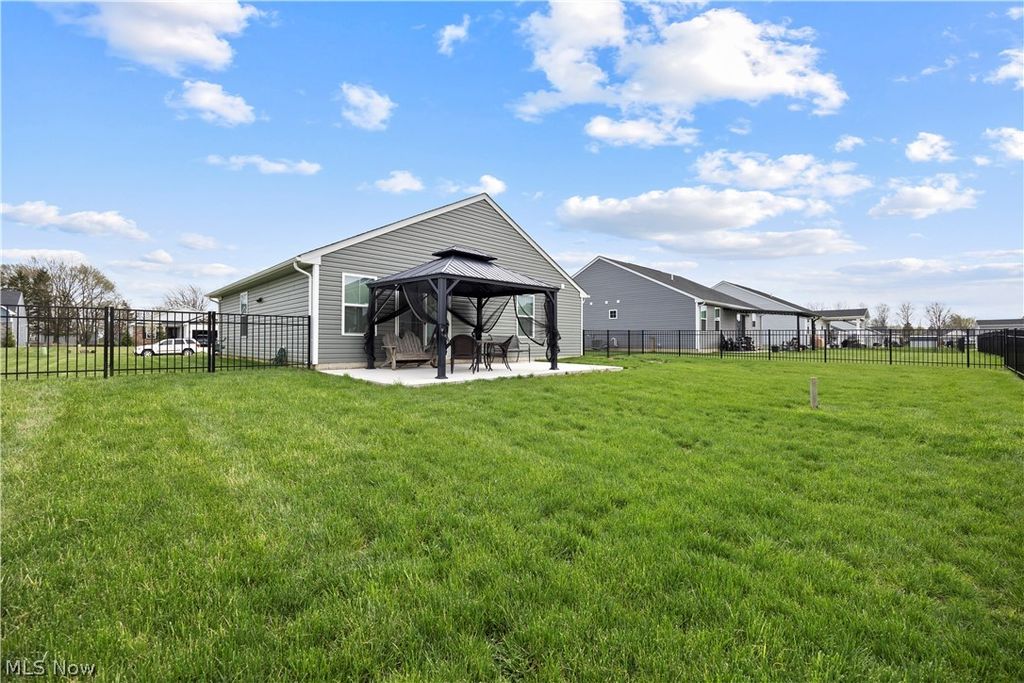 Photo of 639 Apple Ridge Drive, Elyria, OH 44035 (MLS # 5200594)