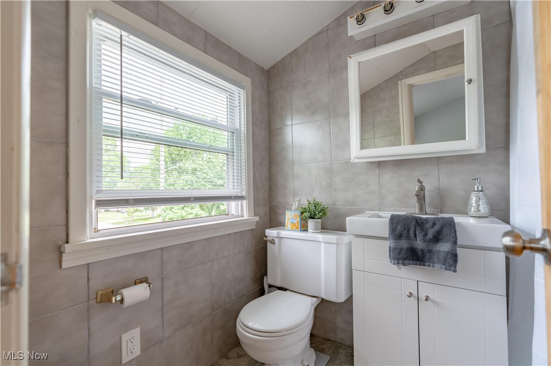 2930 Archwood Place, Cuyahoga Falls, Ohio image 25