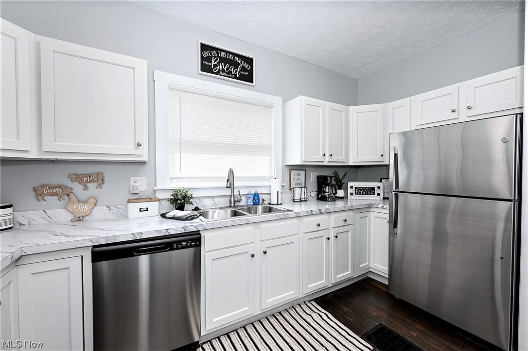 Village/Hartville - Residential