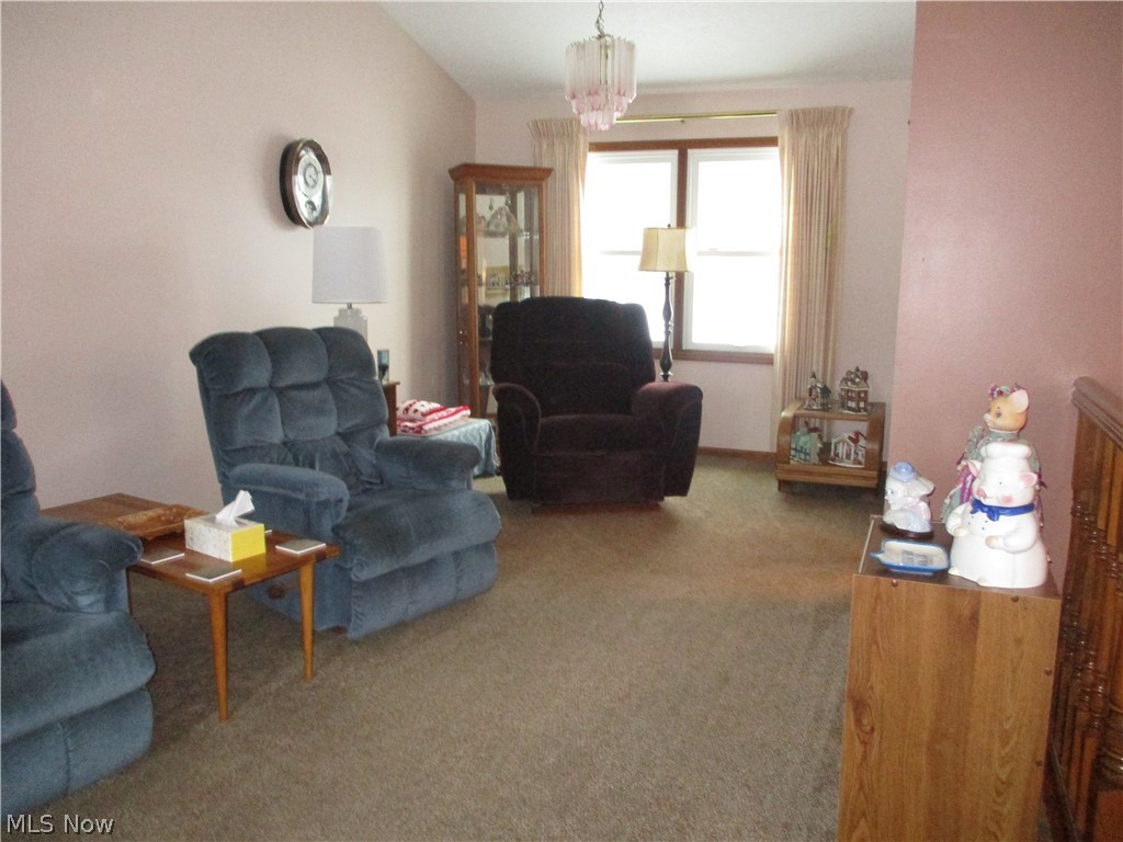 Rockefeller Estate 02-A - Residential