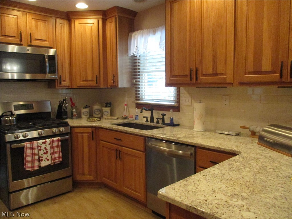 Rockefeller Estate 02-A - Residential